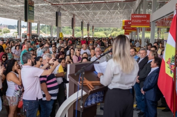 Grande público prestigia a inauguração da primeira loja do Fort Atacadista na região serrana, em Lages