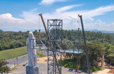 Primeira Cruz Panorâmica do mundo Cruz é erguida em Ituporanga e passa a integrar Santuário que está em construção