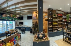 Queijos Possamai: empresa familiar há três gerações no mercado de laticínios, investe no crescimento de produção