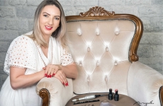 KALANE KOLM: Manicure aposta na esmaltação em gel e em cursos voltados a profissionais da área