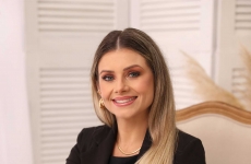 Jaqueline Bennert Pires: através de metodologia exclusiva, consultora financeira de Ituporanga orienta pequenos empresários