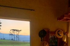 Confraria Pit Stop visita a Vinícola Thera