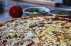 Forasteiros Pizza Bar