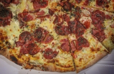 Forasteiros Pizza Bar