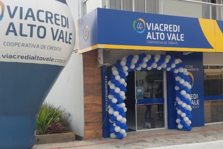 Viacredi Alto Vale inaugura Posto de Relacionamento em Atalanta no mês que completa 32 anos de presença na região