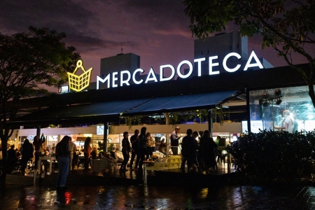 Mercadoteca Floripa reabre com novidades